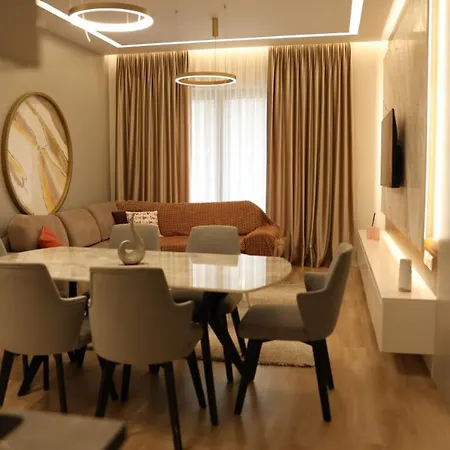 公寓 Main Luxury 1