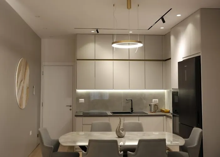 Main Luxury 1 Apartment