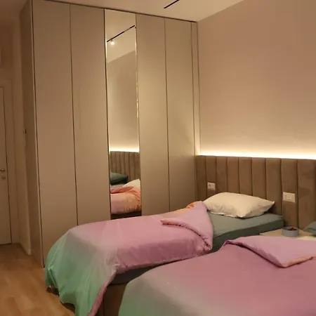Main Luxury 1