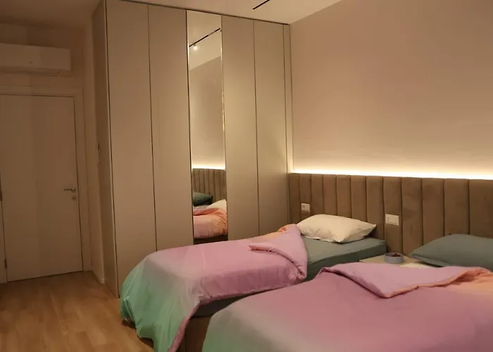 Main Luxury 1